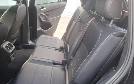 Volkswagen Tiguan II, 2021 год, 3 200 000 рублей, 7 фотография
