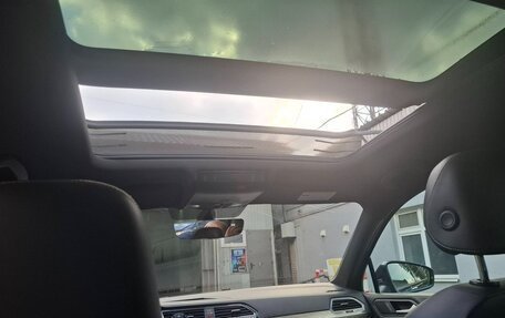 Volkswagen Tiguan II, 2021 год, 3 200 000 рублей, 11 фотография