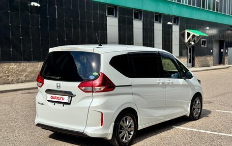 Honda Freed II, 2018 год, 1 550 000 рублей, 7 фотография