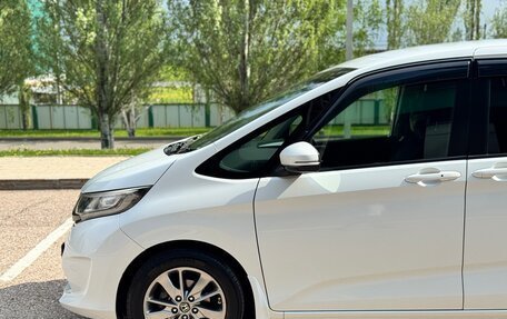 Honda Freed II, 2018 год, 1 550 000 рублей, 3 фотография