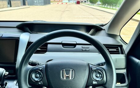 Honda Freed II, 2018 год, 1 550 000 рублей, 21 фотография