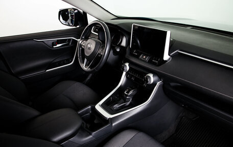 Toyota RAV4, 2020 год, 2 859 000 рублей, 14 фотография