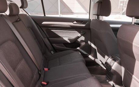 Volkswagen Passat B8 рестайлинг, 2019 год, 2 274 400 рублей, 8 фотография