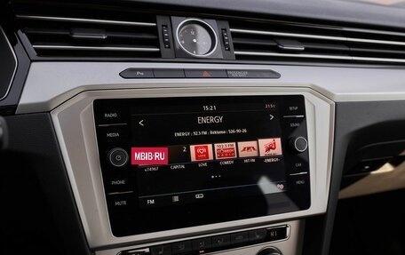 Volkswagen Passat B8 рестайлинг, 2019 год, 2 274 400 рублей, 9 фотография