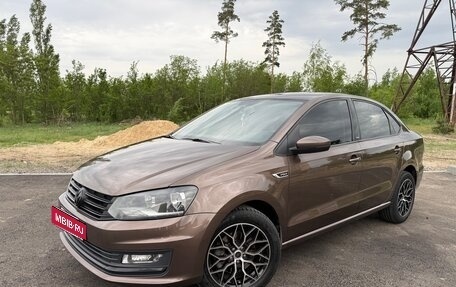 Volkswagen Polo VI (EU Market), 2016 год, 1 050 000 рублей, 1 фотография