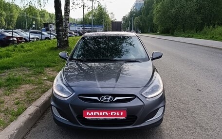 Hyundai Solaris II рестайлинг, 2013 год, 760 000 рублей, 1 фотография