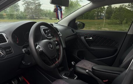 Volkswagen Polo VI (EU Market), 2016 год, 1 050 000 рублей, 11 фотография