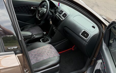 Volkswagen Polo VI (EU Market), 2016 год, 1 050 000 рублей, 14 фотография