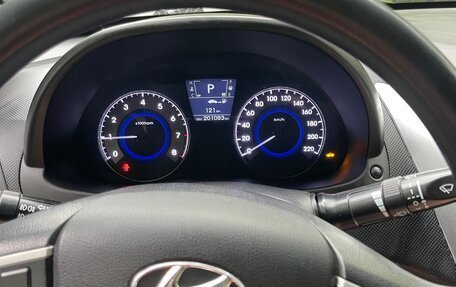 Hyundai Solaris II рестайлинг, 2012 год, 699 000 рублей, 15 фотография
