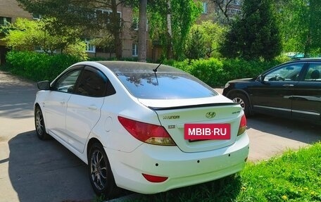 Hyundai Solaris II рестайлинг, 2013 год, 710 000 рублей, 3 фотография