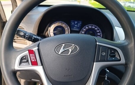 Hyundai Solaris II рестайлинг, 2013 год, 760 000 рублей, 12 фотография