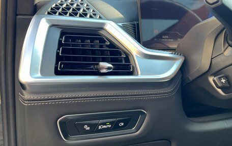 BMW X7, 2024 год, 21 000 000 рублей, 9 фотография