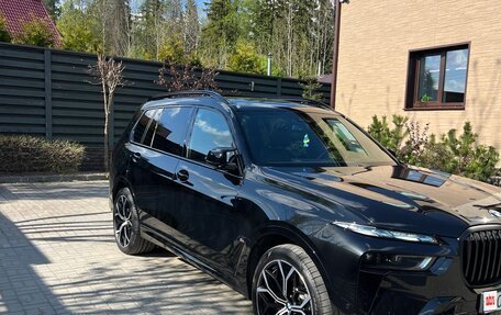 BMW X7, 2024 год, 21 000 000 рублей, 14 фотография