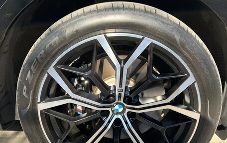 BMW X7, 2024 год, 21 000 000 рублей, 13 фотография
