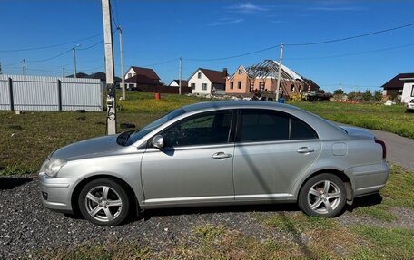 Toyota Avensis III рестайлинг, 2007 год, 675 000 рублей, 2 фотография