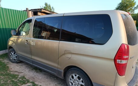 Hyundai H-1 II рестайлинг, 2011 год, 1 250 000 рублей, 5 фотография