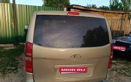 Hyundai H-1 II рестайлинг, 2011 год, 1 250 000 рублей, 4 фотография