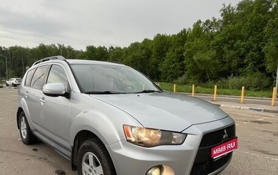 Mitsubishi Outlander III рестайлинг 3, 2011 год, 1 310 000 рублей, 1 фотография