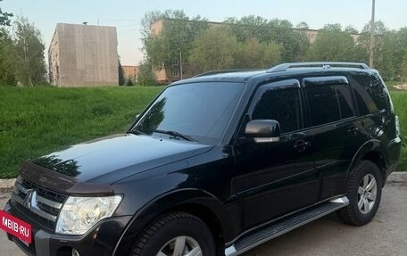 Mitsubishi Pajero IV, 2008 год, 1 470 000 рублей, 8 фотография