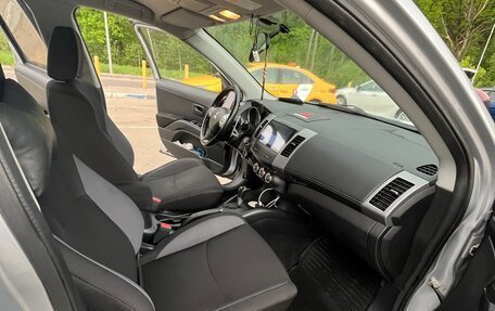 Mitsubishi Outlander III рестайлинг 3, 2011 год, 1 310 000 рублей, 17 фотография