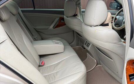 Toyota Camry, 2008 год, 1 330 000 рублей, 16 фотография