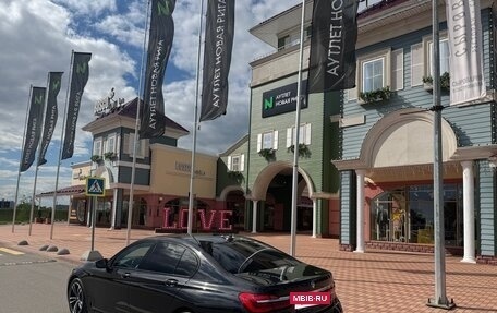 BMW 7 серия, 2017 год, 3 800 000 рублей, 2 фотография