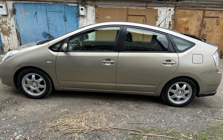 Toyota Prius, 2008 год, 930 000 рублей, 5 фотография