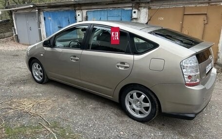 Toyota Prius, 2008 год, 930 000 рублей, 6 фотография