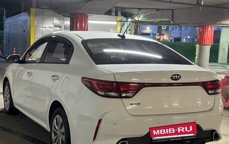 KIA Rio IV, 2020 год, 920 000 рублей, 3 фотография