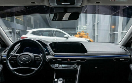 Hyundai Sonata VIII, 2021 год, 2 190 000 рублей, 13 фотография