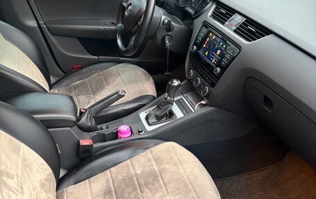 Skoda Octavia, 2015 год, 1 050 000 рублей, 3 фотография