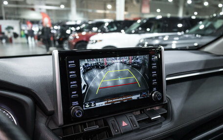 Toyota RAV4, 2021 год, 3 399 000 рублей, 19 фотография