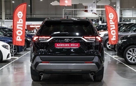 Toyota RAV4, 2021 год, 3 399 000 рублей, 9 фотография