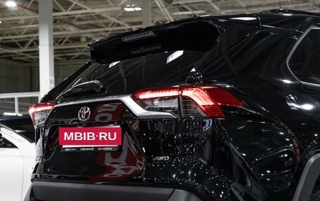 Toyota RAV4, 2021 год, 3 399 000 рублей, 8 фотография
