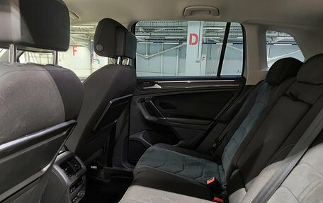 Volkswagen Tiguan II, 2017 год, 2 555 000 рублей, 15 фотография