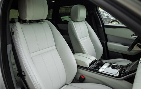 Land Rover Range Rover Velar I, 2017 год, 3 500 000 рублей, 30 фотография