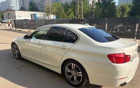 BMW 5 серия, 2011 год, 2 000 000 рублей, 2 фотография