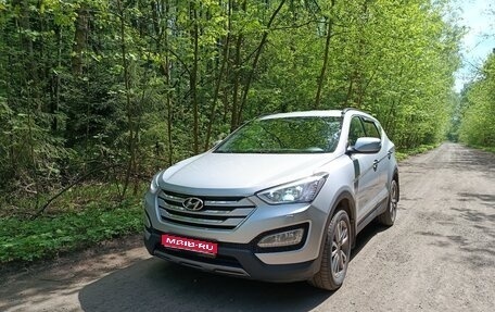 Hyundai Santa Fe III рестайлинг, 2013 год, 1 750 000 рублей, 1 фотография