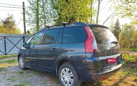 Citroen C4 Picasso II рестайлинг, 2011 год, 430 000 рублей, 1 фотография