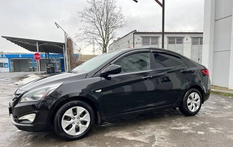Hyundai Solaris II рестайлинг, 2015 год, 857 000 рублей, 3 фотография