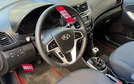 Hyundai Solaris II рестайлинг, 2015 год, 857 000 рублей, 11 фотография