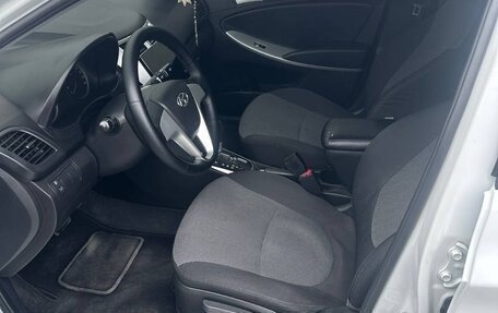 Hyundai Solaris II рестайлинг, 2013 год, 720 000 рублей, 8 фотография