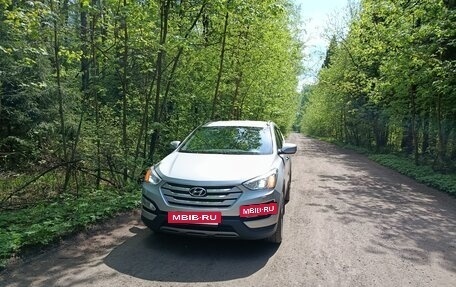 Hyundai Santa Fe III рестайлинг, 2013 год, 1 750 000 рублей, 2 фотография