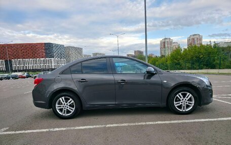Chevrolet Cruze II, 2013 год, 650 000 рублей, 3 фотография