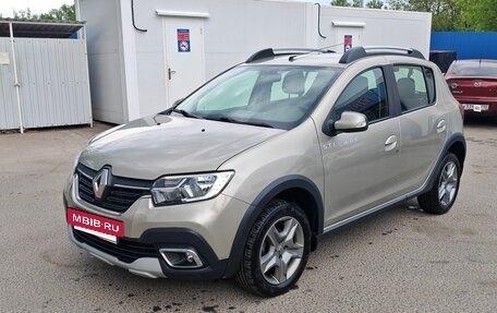 Renault Sandero II рестайлинг, 2019 год, 1 350 000 рублей, 5 фотография