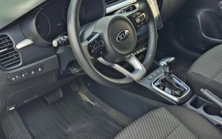 KIA Rio IV, 2019 год, 1 620 000 рублей, 6 фотография
