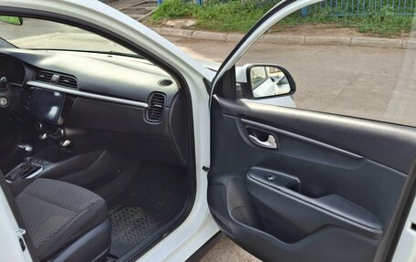 KIA Rio IV, 2019 год, 1 620 000 рублей, 7 фотография