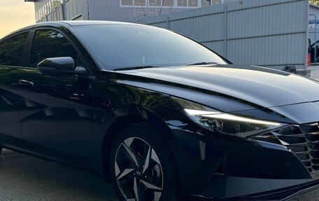 Hyundai Elantra, 2021 год, 2 500 000 рублей, 3 фотография