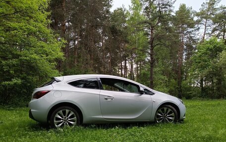 Opel Astra J, 2011 год, 710 000 рублей, 3 фотография