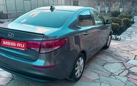 KIA Rio III рестайлинг, 2015 год, 990 000 рублей, 3 фотография